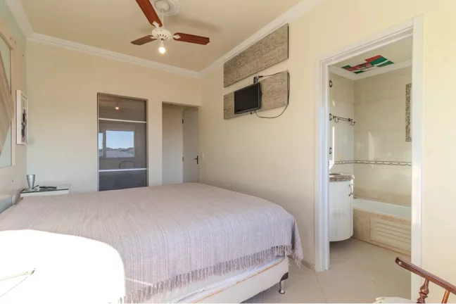 Imagem Casa para venda no bairro Santa Maria Goretti em Porto Alegre