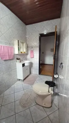 Imagem Casa com 3 Quartos à Venda, 200 m² em Nossa Senhora da Salete - Criciúma