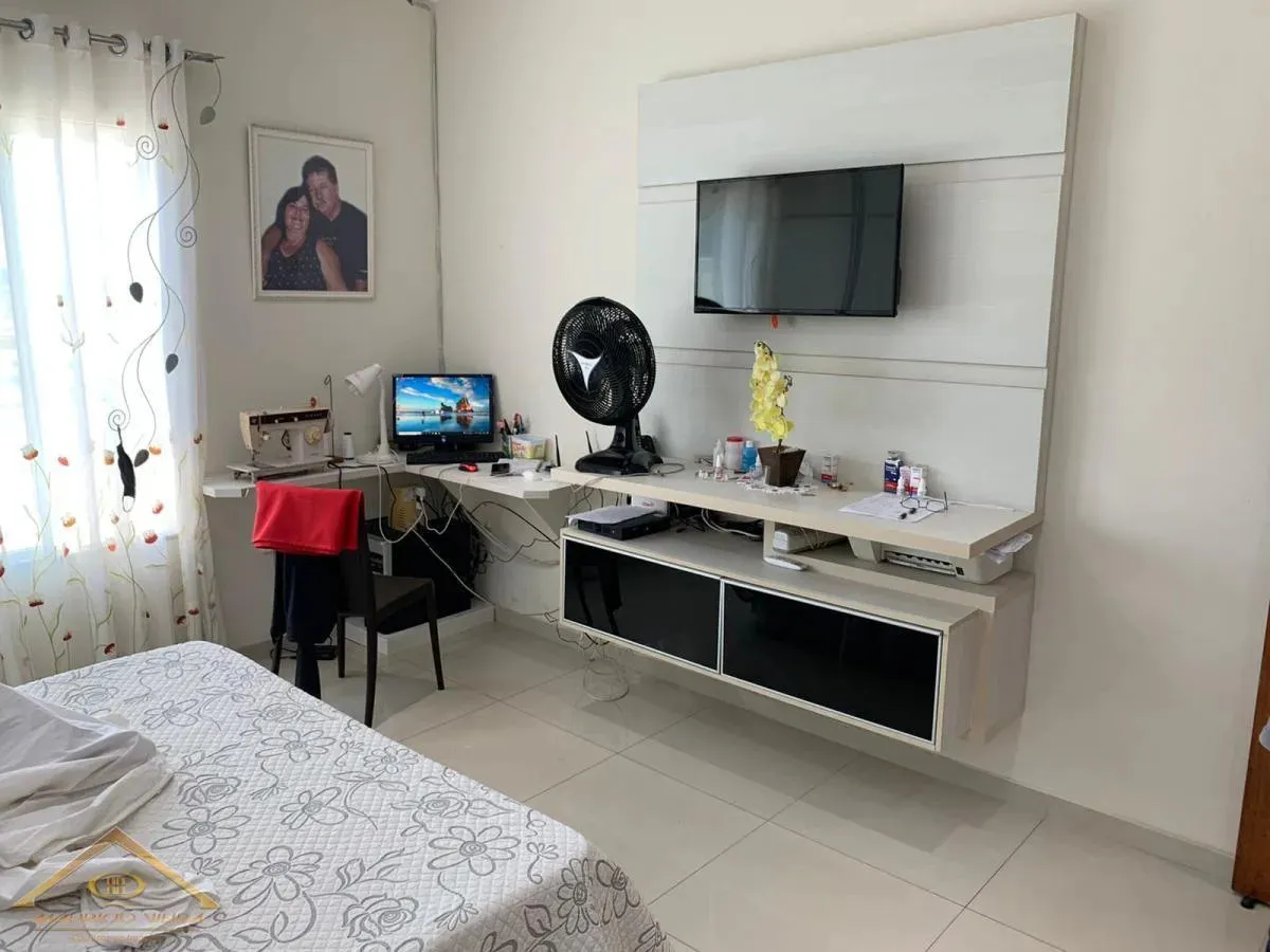 Imagem Casa em Condomínio para Venda em Cabo Frio / RJ no bairro Dunas do Peró