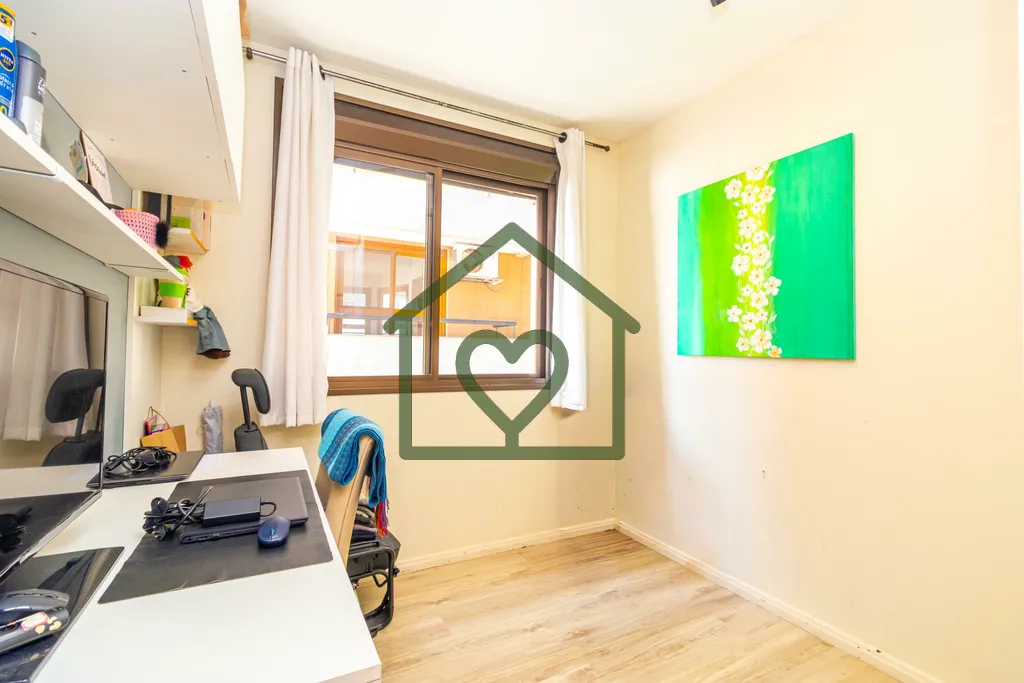 Imagem Viver com Estilo no Bairro Auxiliadora: Conforto e Conveniência
Este apartamento de 3 dormitórios ...