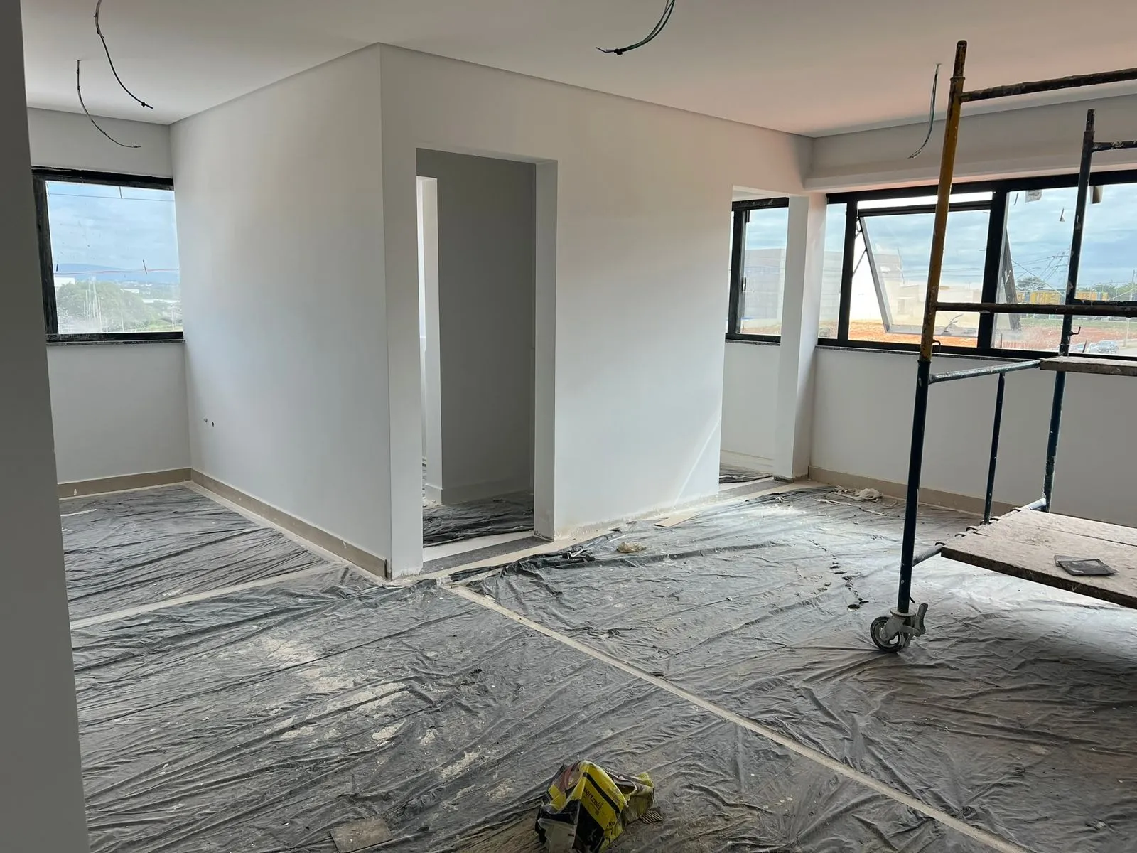 Imagem Galpão Empresarial de 2239,40m² Localizado em Iporanga - Sorocaba/SP!