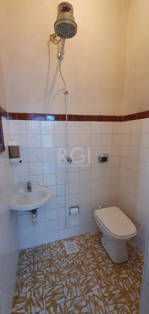 Imagem Casa para Venda 3 dormitórios, 2 vagas - Petrópolis