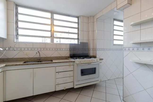 Imagem Apartamento à venda em São Paulo, Vila Nova Conceição, com 2 quartos, 180m2