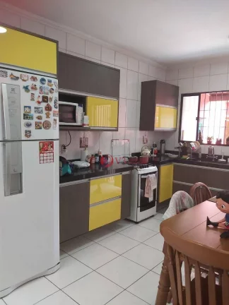 Foto do imóvel Sobrado com 3 dormitórios à venda, 130 m por R$ 640.000,00 - Cidade Patriarca - São Paulo/SP