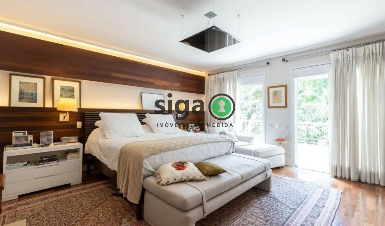 Imagem Casa em Condomínio a venda em Alto da Boa Vista com 4 quartos