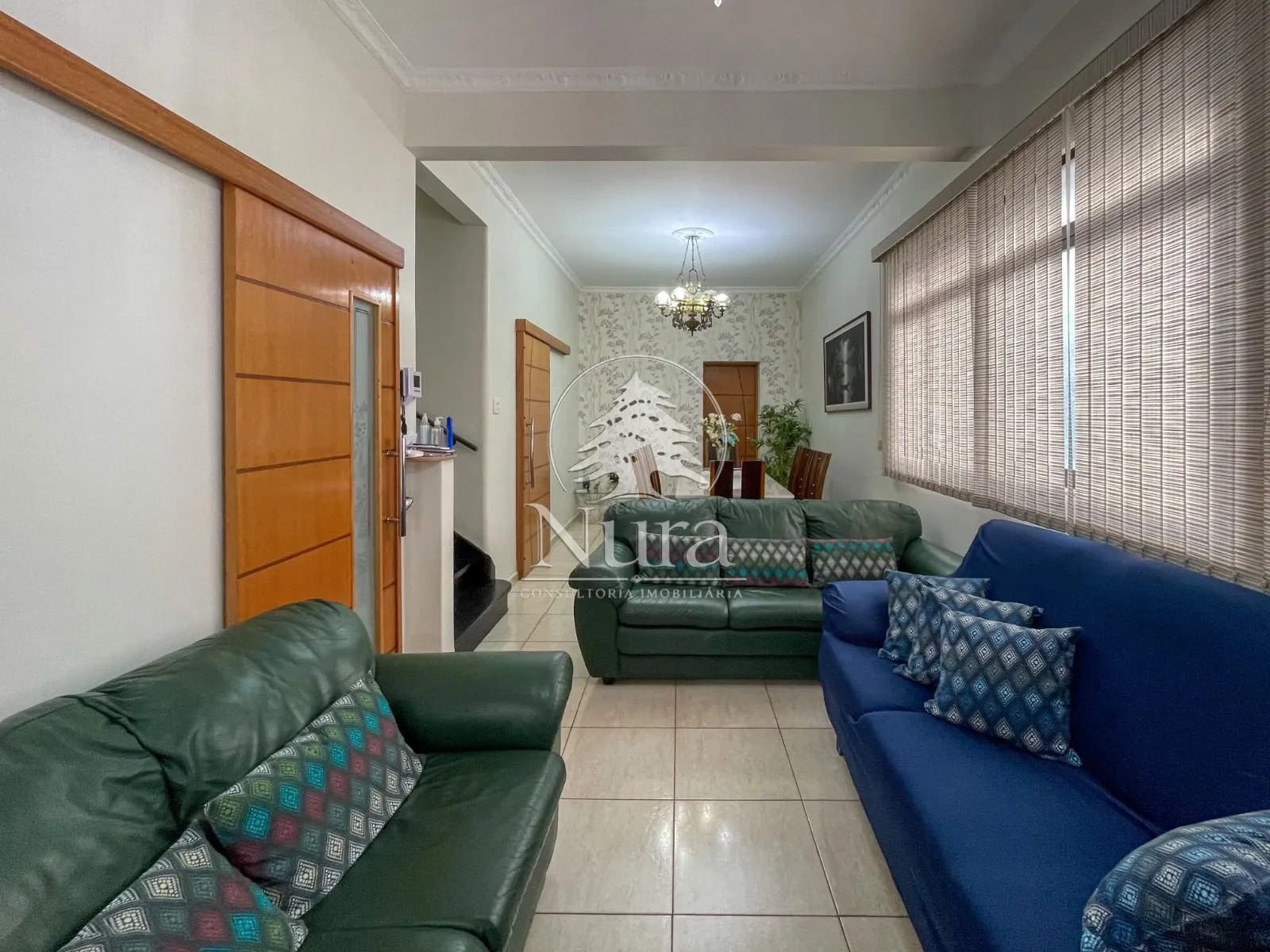 Imagem Sobrado de 4 quartos, 150m² no bairro Gonzaga, em Santos