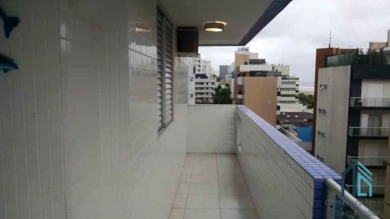 Imagem Cobertura a venda, 03 quartos sendo 02 suítes, 02 vagas, terraço, em Caiobá Matinhos PR