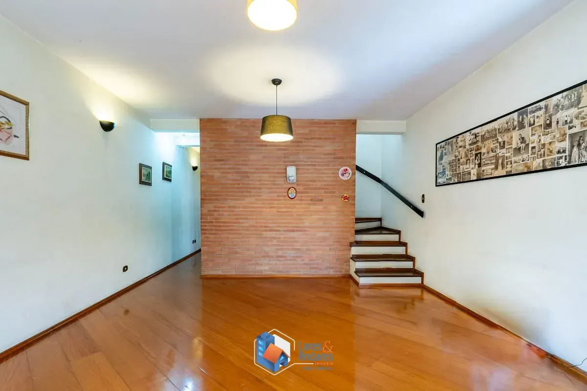 Imagem Sobrado para venda em Alto da Lapa com 3 quartos, sendo 1 suíte, 191m²