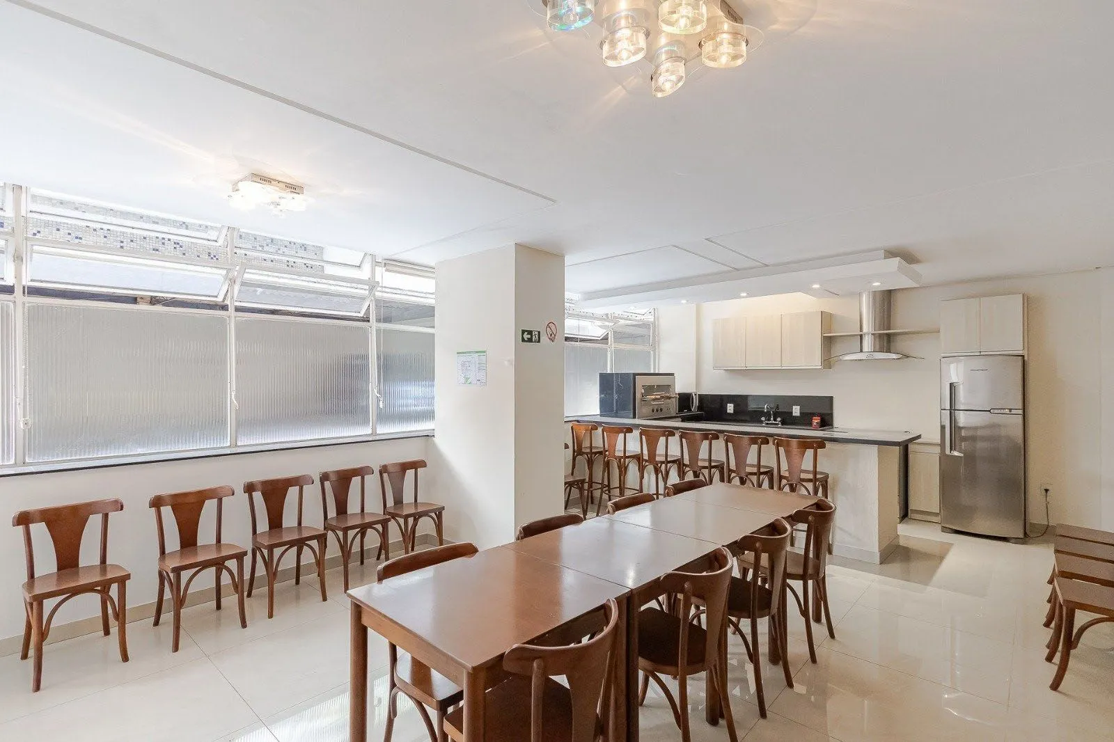 Imagem Apartamento com 3 quartos, 1 vaga e 106.73m² - Bairro Independência