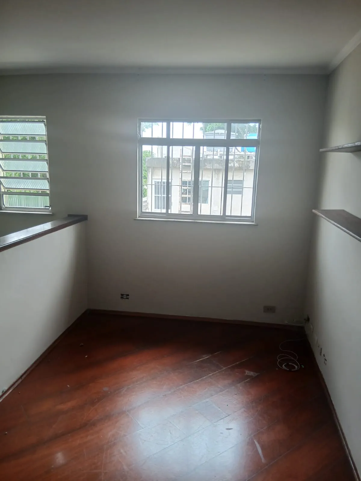 Imagem VENDO EXCELENTE CASA E SOBRADO NO BAIRRO JARDIM SANTA CRUZ!