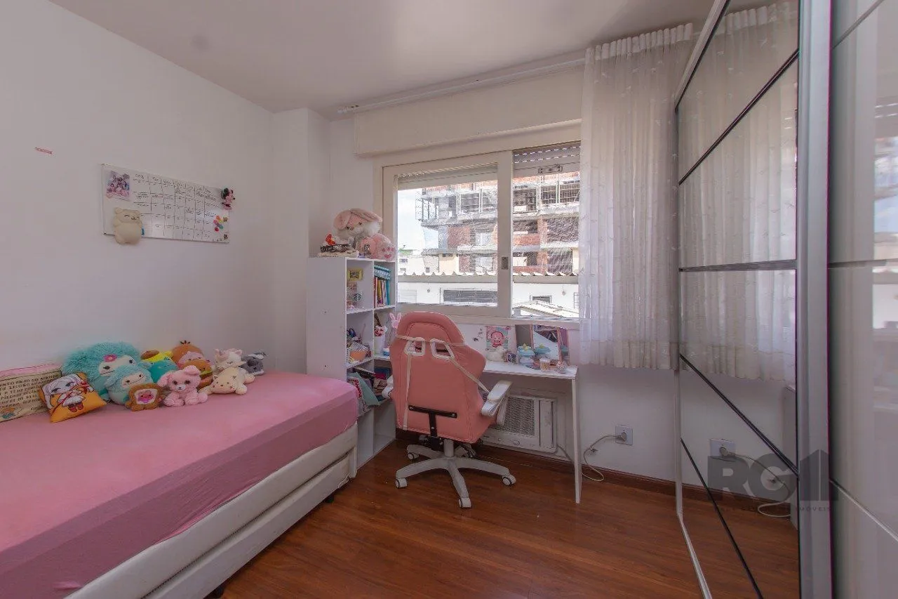 Imagem Apartamento Amplo e Bem Localizado - 3 Dormitórios, Suíte e Vaga Escriturada