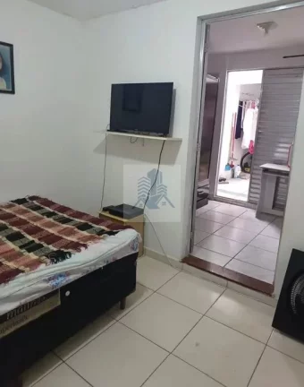 Imagem Casa sobrado á venda em condomínio - Pronto para morar