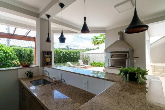 Imagem Esta residência une conforto, praticidade e lazer em um só lugar.

Piso térreo: sala de estar, ja...