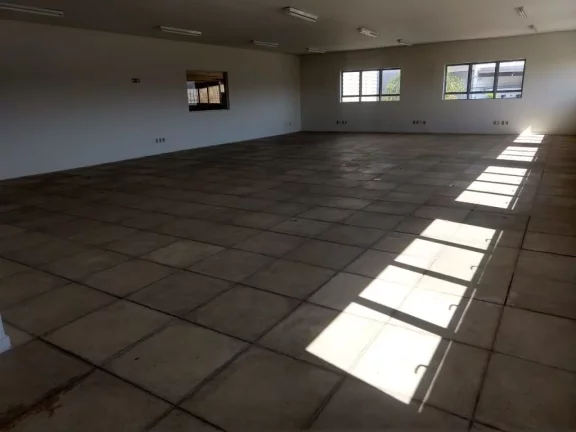 Imagem Galpão/Depósito/Armaz?(C)m à Venda, 4.068 m por R$ 12.000.000
