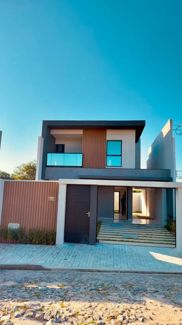 Foto do imóvel Casa com 4 Quartos à Venda, 145,51 m² em Rua Doutor Raimundo Guimarães