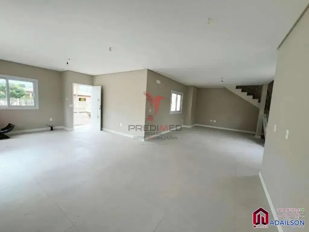 Imagem *Casa com 3 Dormitórios à venda,199 m² por R$ 1.850.000 - Daniela - Florianópolis/SCBrasil