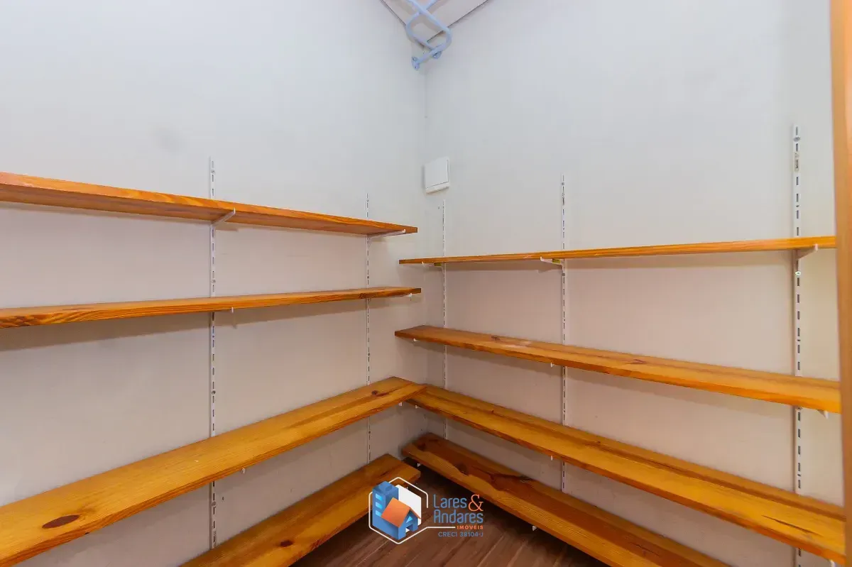 Imagem Casa para venda em Cambuci com 3 quartos, 130m²