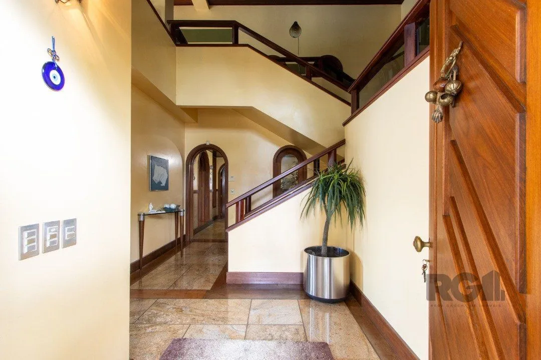 Imagem Casa para Venda - 645m², 4 dormitórios, sendo 4 suites, 11 vagas - Tristeza