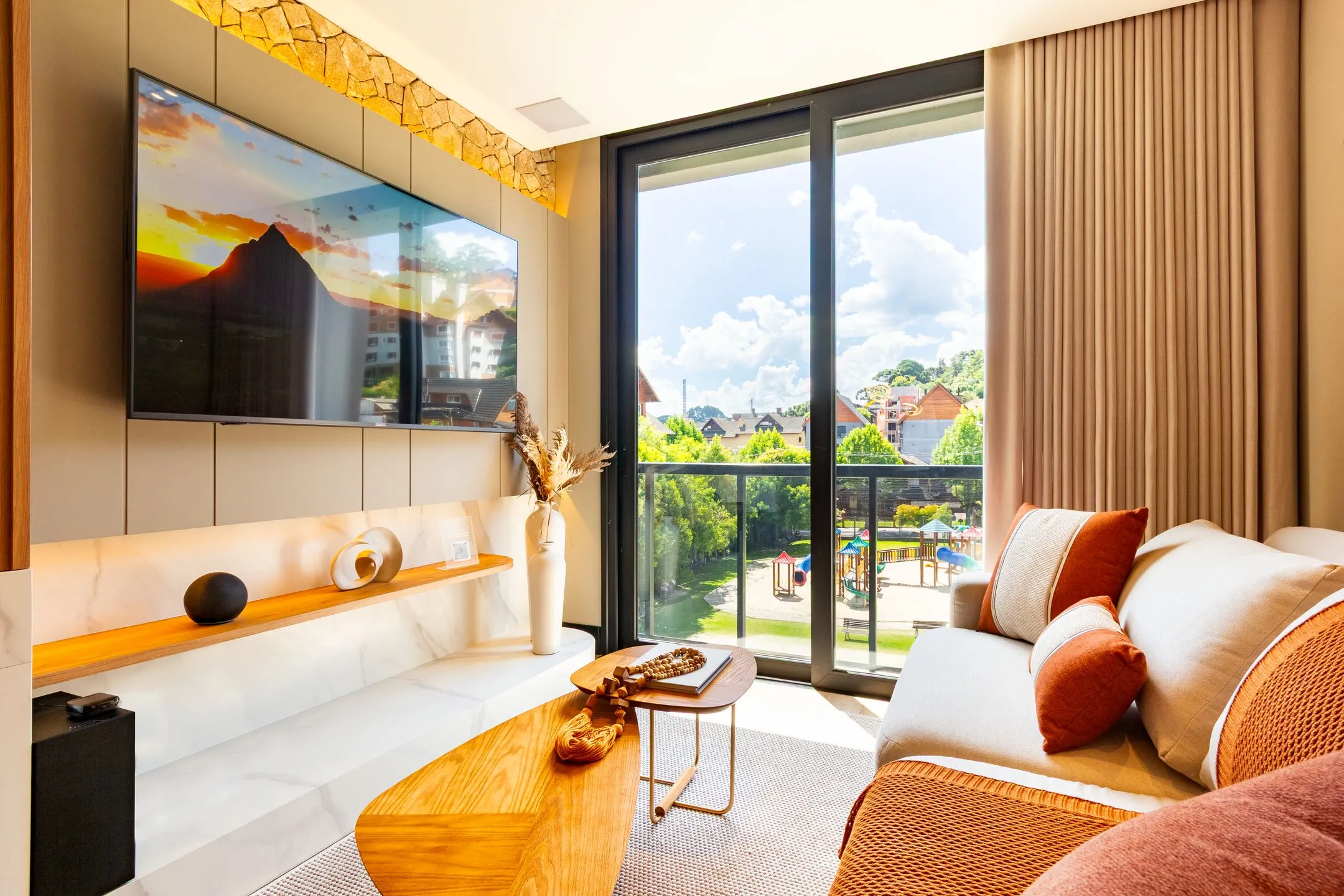 Imagem Apartamento à venda em Gramado, Centro, com 2 quartos, 79.74m2