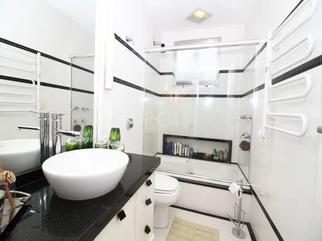 Imagem Apartamento para Comprar 113 m² por R$ 915.000,00 - Petrópolis - Porto Alegre/RS