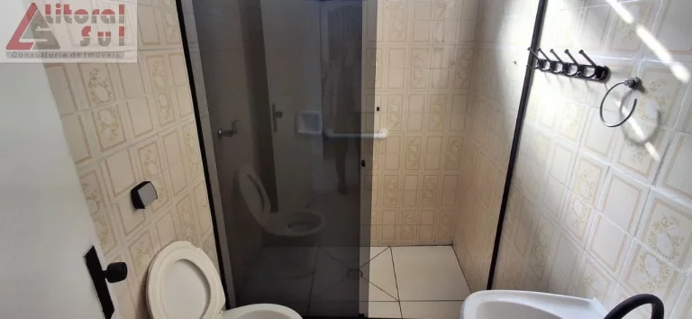 Imagem CASA COM 2 DORMITÓRIOS PARA ALUGAR, 96 M² - VILA TUPI - PRAIA GRANDE/SP