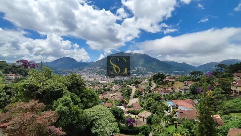 Foto do imóvel Casa para Venda em Teresópolis, Parque do Ingá, 3 dormitórios, 3 suítes, 5 banheiros, 2 vagas