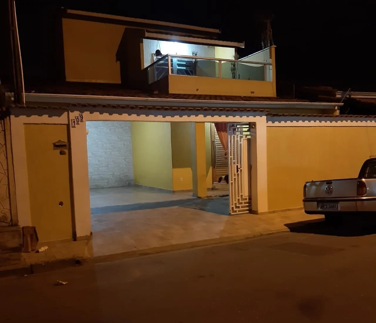 Imagem Casa à venda 3 Quartos, 1 Suite, 2 Vagas, 250M², Loteamento Residencial Andrade, Pindamonhangaba - SP