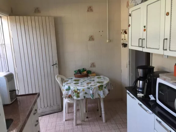 Imagem Casa com 4 dormitórios à venda, 155 m² por R$ 550.000,00 - Maracanã - Praia Grande/SP