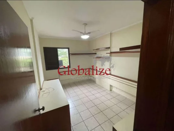 Imagem Apartamento à venda com 128m², 3 quartos, 1 suíte, dependência completa por R$750.000,00 no Boqueirão em Santos