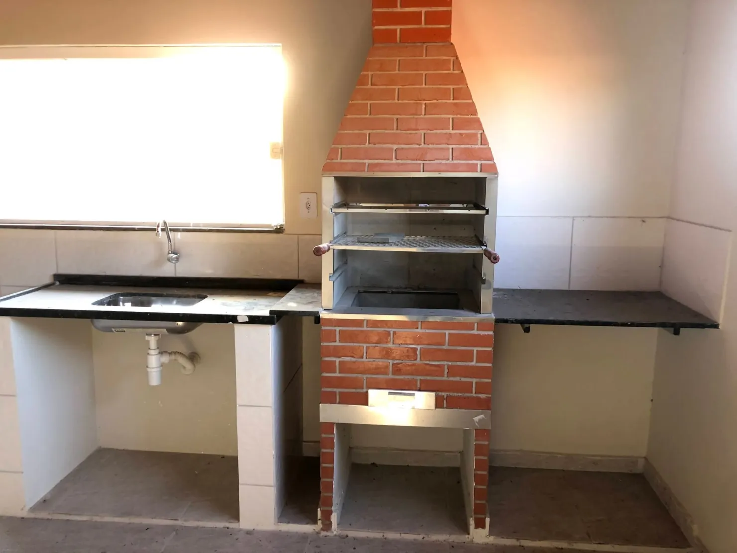 Imagem Casa à venda 3 Quartos, 1 Suite, 1 Vaga, 125M², Jardim Mariana, Pindamonhangaba - SP