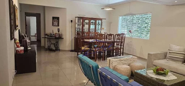 Imagem Casa com 3 suítes à venda, 358 m² - contemporânea e integrada - Granja Viana - Chácaras Vale do Rio Cotia - Carapicuíba, SP