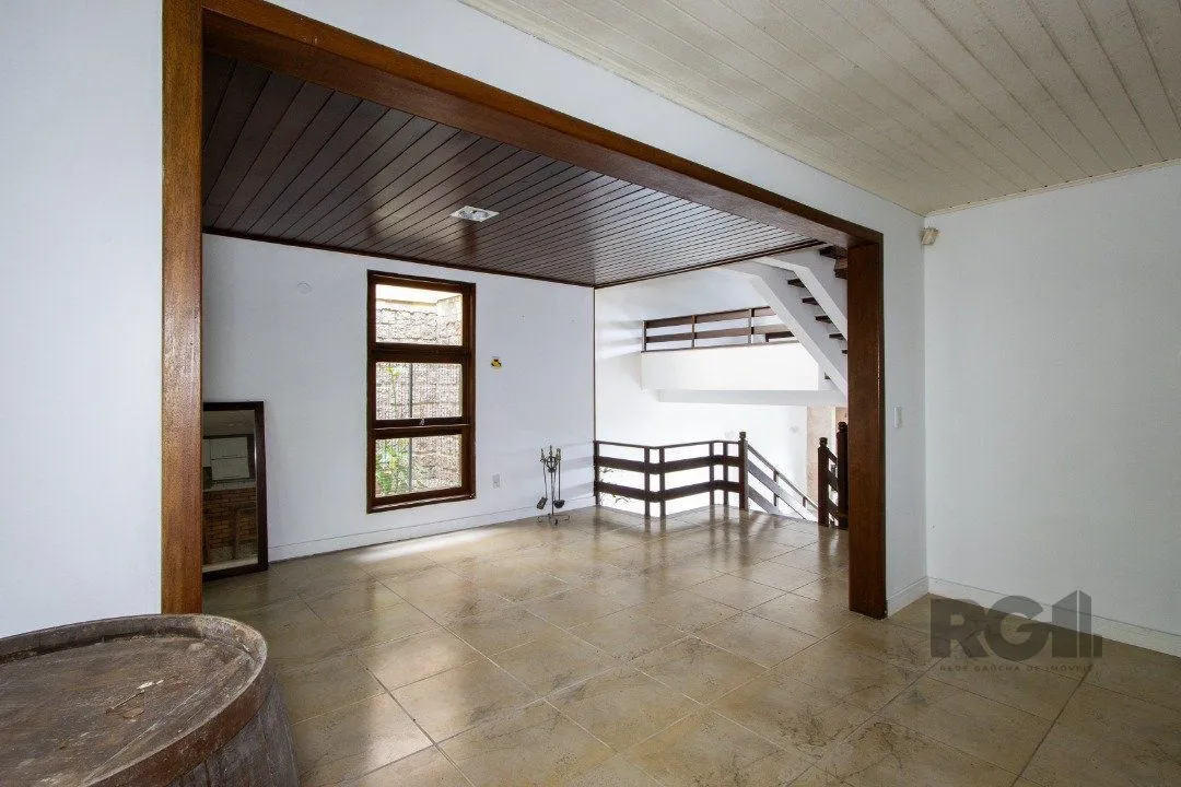 Imagem Casa de 3 dormitórios no Jardim Isabel com vista para o Guaíba.