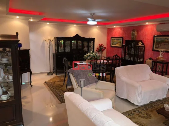 Imagem Casa com 4 dormitórios à venda, 320 m² por R$ 900.000,00 - Balneário São Pedro - São Pedro da Aldeia/RJ