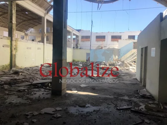 Imagem Armazém para locacão por R$48.000,00 com 2.310 m² na Vila Mathias em Santos
