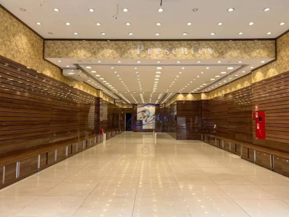 Imagem Loja para alugar, 200 m² por Pinheiros - São Paulo/SP