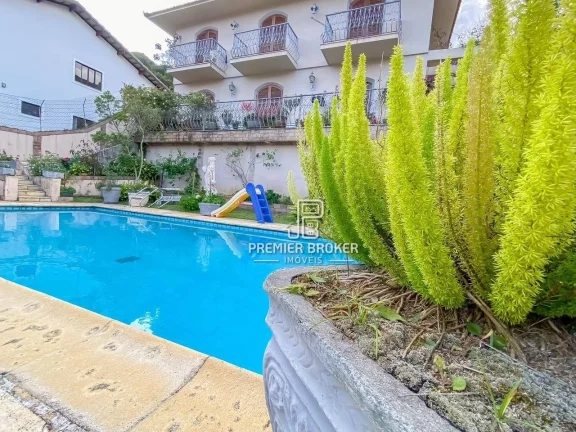 Imagem Casa à venda, 146 m² por R$ 850.000,00 - Vale do Paraíso - Teresópolis/RJ
