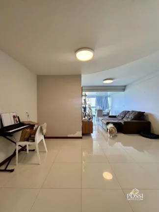 Imagem Residência de 3 Quartos com Vista para o Mar e o Morro do Moreno na Praia da Costa