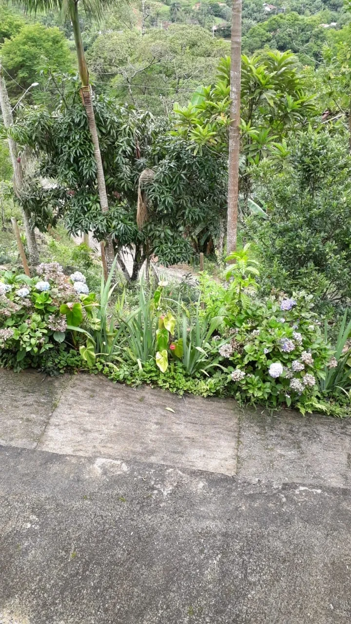 Imagem Chácara à venda 2 Quartos, 3 Vagas, 12200M², Piracuama, Pindamonhangaba - SP