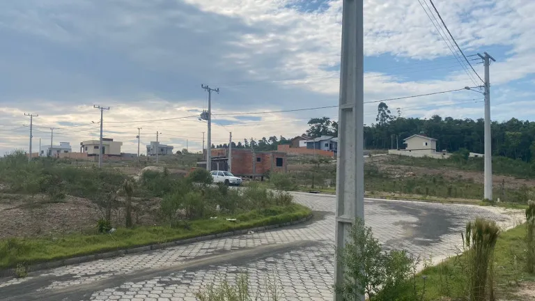 Imagem Terreno à Venda, 360 m² em Linha Batista - Criciúma