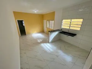 Imagem CASA REFORMADA NO CAIÇARA - APENAS 400 METROS DA PRAIA!