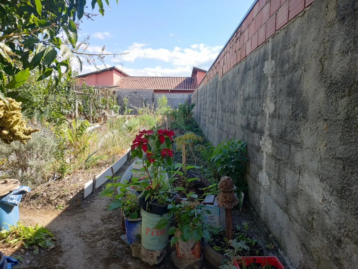 Imagem Terreno à venda 300M², Vila Bela, Taubaté - SP