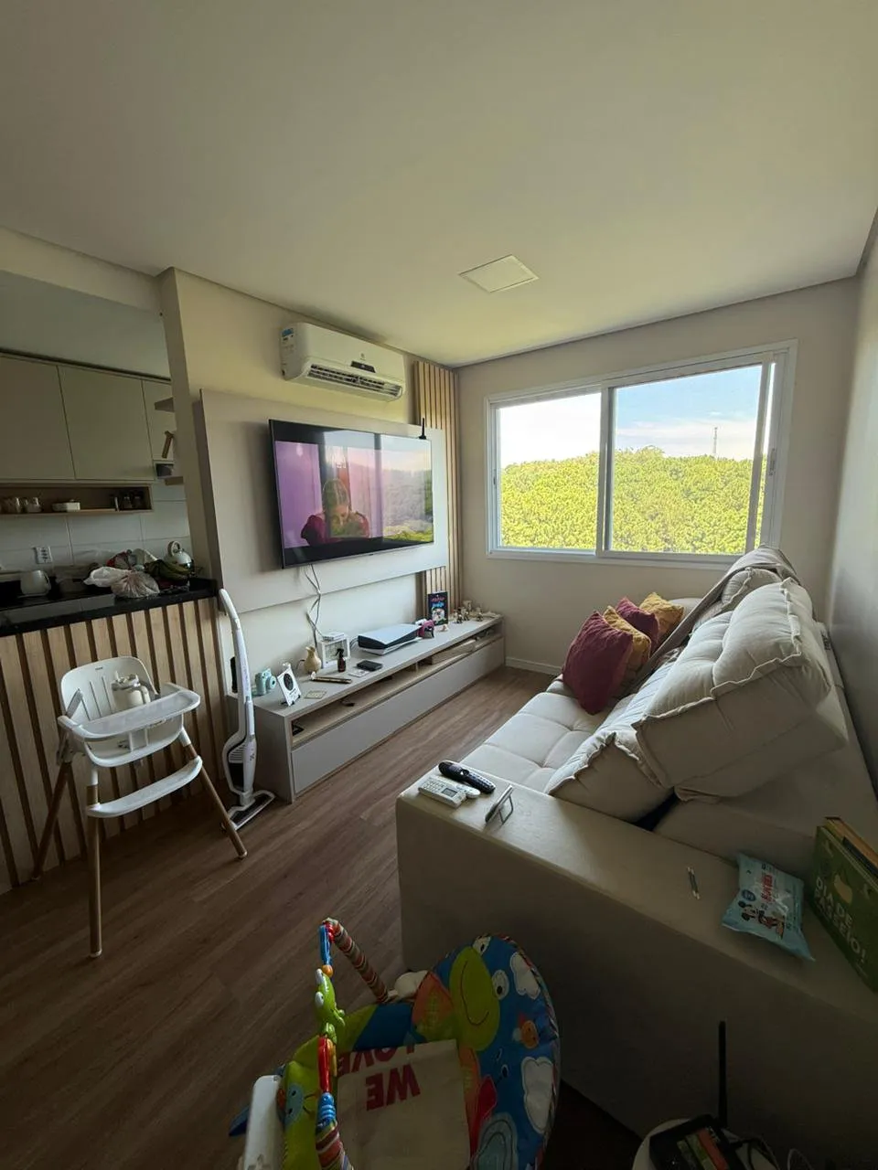 Imagem Apartamento c/ suíte e móveis sob medida à venda no Partenon.