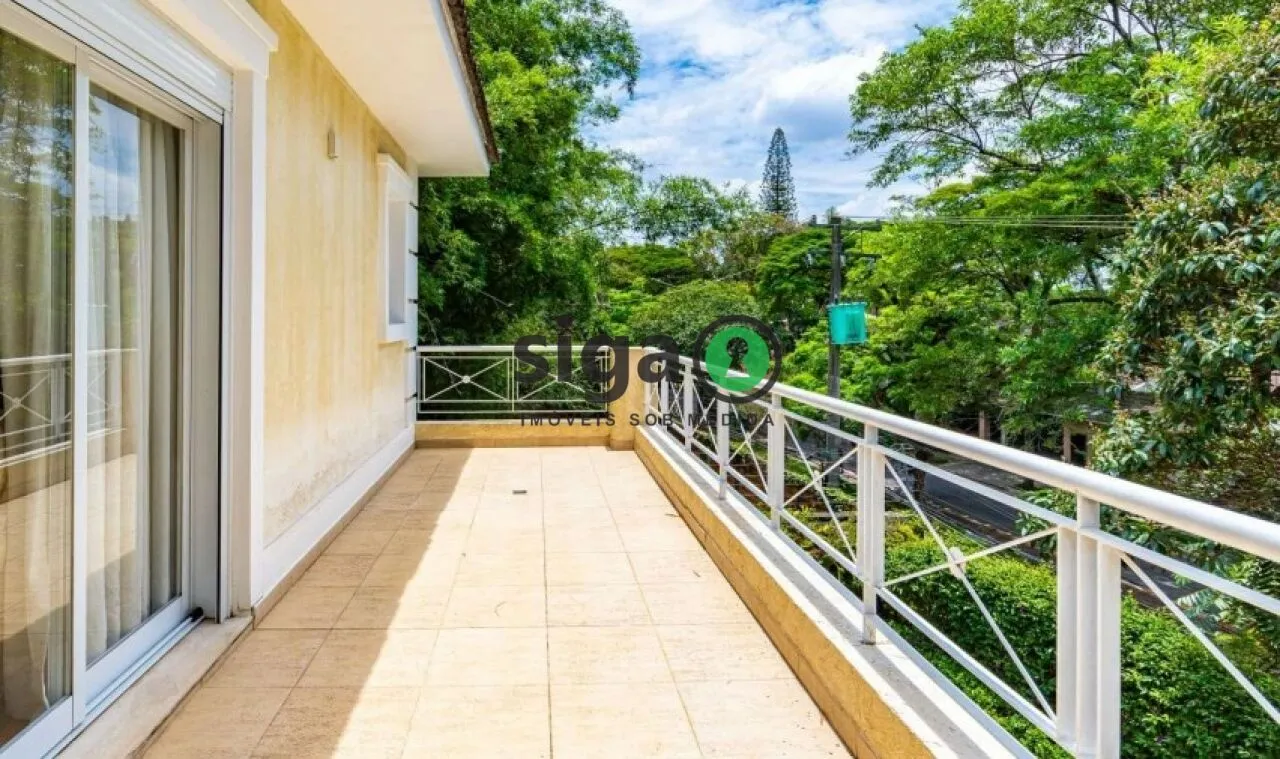 Imagem Casa em Condomínio a venda em Alto da Boa Vista com 4 quartos