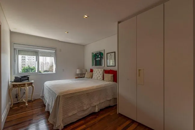 Imagem Apartamento com 4 Quartos à Venda, 245 m² em Cidade Monções - São Paulo