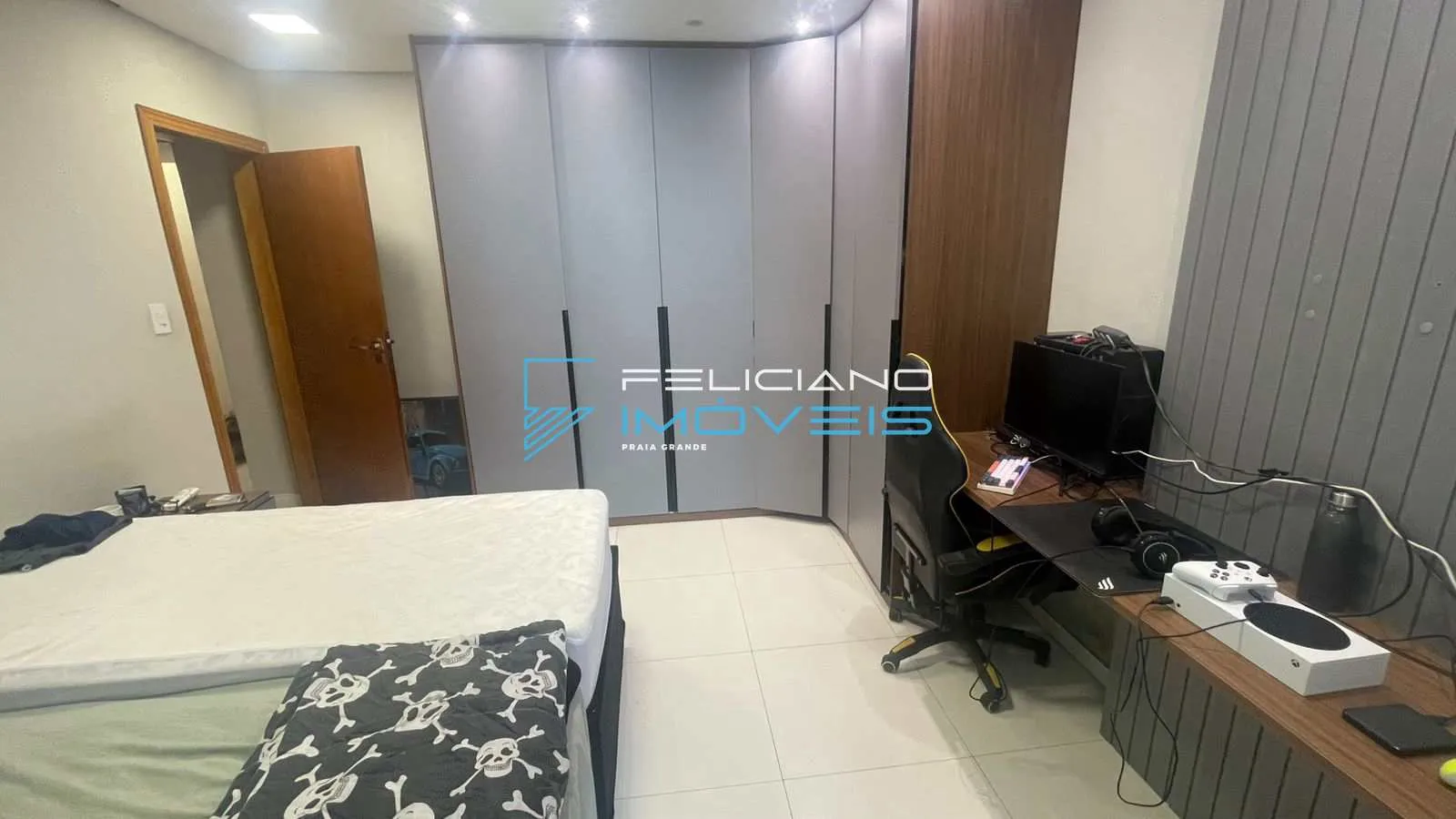 Imagem Apartamento com 4 quartos, Canto do Forte, Praia Grande - R$ 1.2 mi, Cod: 6668