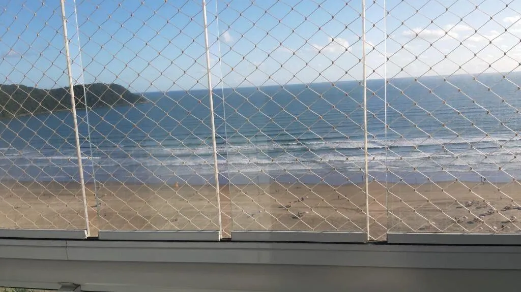 Imagem APARTAMENTO COM 212,00 m² - CANTO DO FORTE - PRAIA GRANDE SP