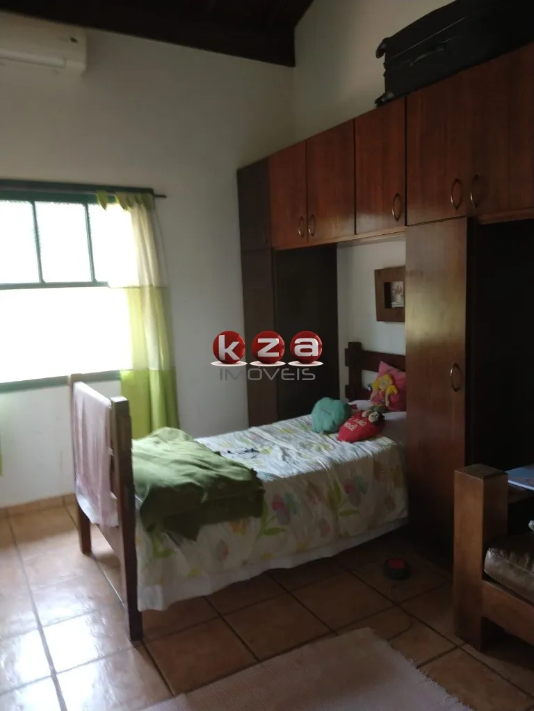Imagem Imperdível oportunidade: Casa de luxo em condomínio Santa Fé, Vinhedo-SP, com 4 suítes e 8 vagas de garagem!