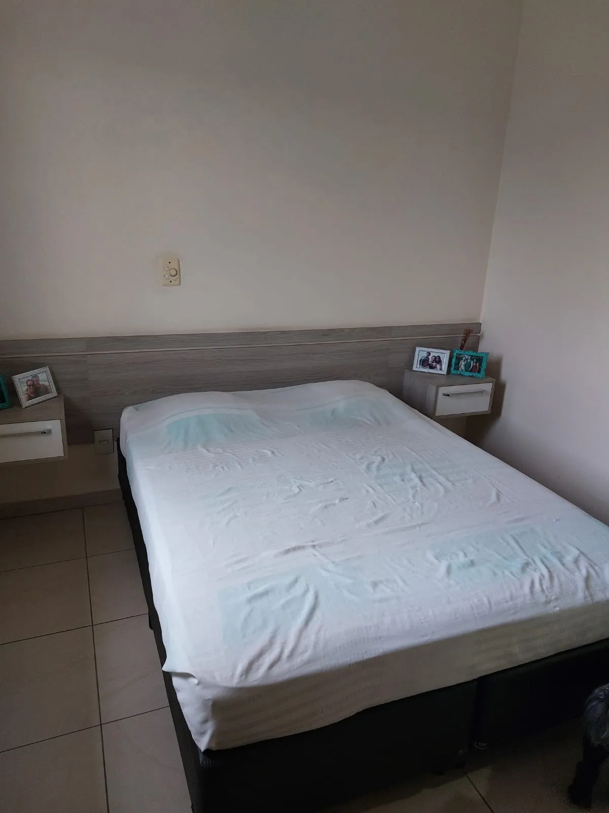 Imagem VENDO BELO SOBRADO DE 03 DORMITÓRIOS NO BAIRRO CAMPO GRANDENA SUL-SP)