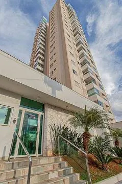 Imagem Apartamento para Venda em Maringá / PR no bairro Zona 08