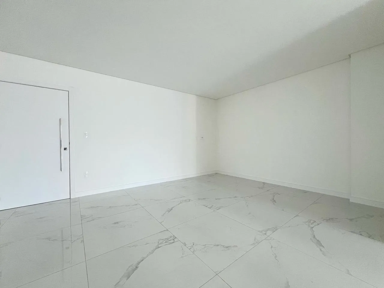 Imagem Apartamento à venda com 159m2 por R$ 1.540.000,00